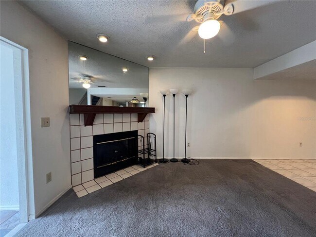 Photo - 3356 Fox Hunt Dr Townhome