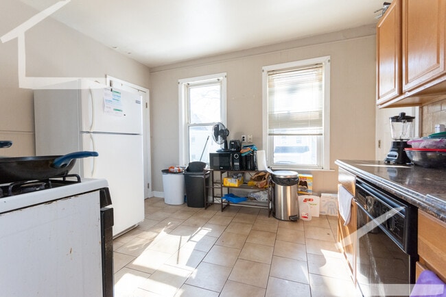 Photo - 34 Newcastle Rd Unit 1