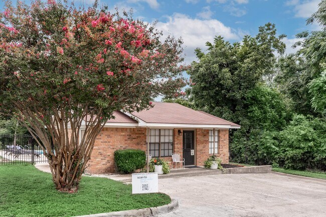 The Hunnington Townhomes