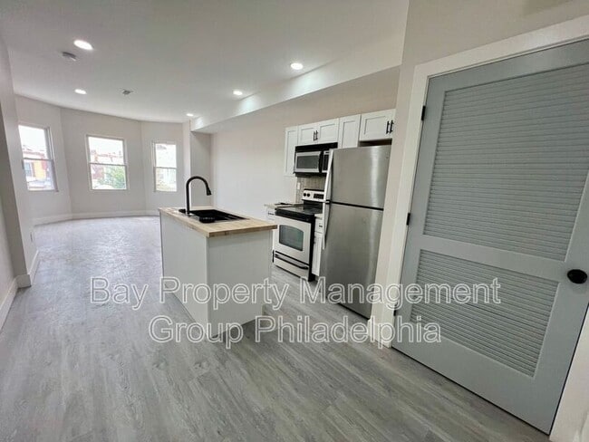 Building Photo - 32 S 62nd St Unit 2 Rental