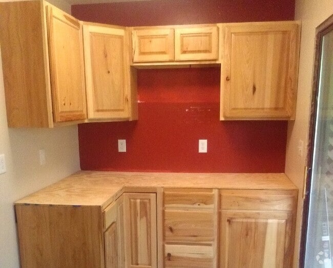 Building Photo - 160 Whitney Blvd Unit 12 Rental