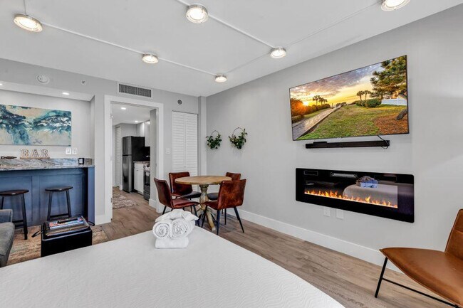 Photo - 2004 N Ocean Blvd Unidad ID1268067P