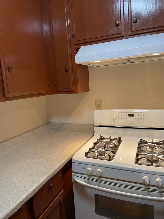 Photo - 201 - 205 W Devonshire Ave