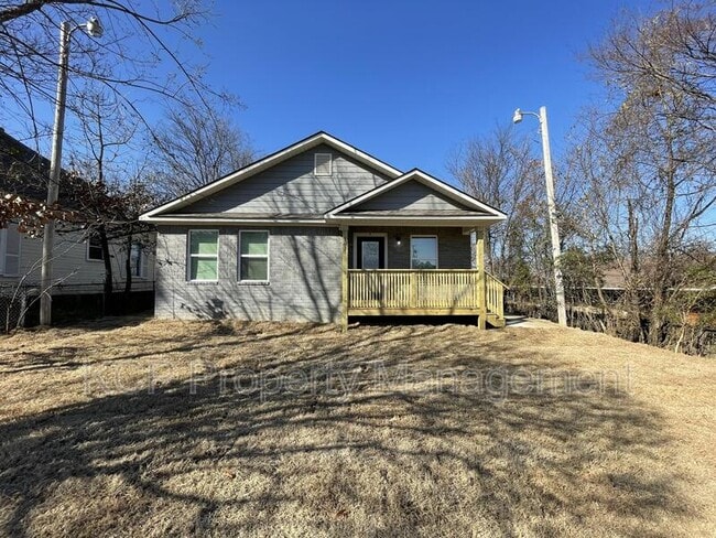 Building Photo - 1915 S U St