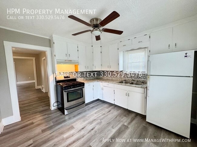 Photo - 2822 4th St NW