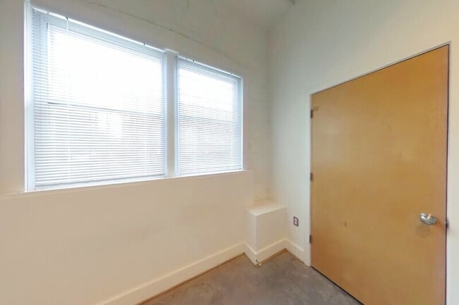 Photo - 301 Goshen St Unit Apt 1D
