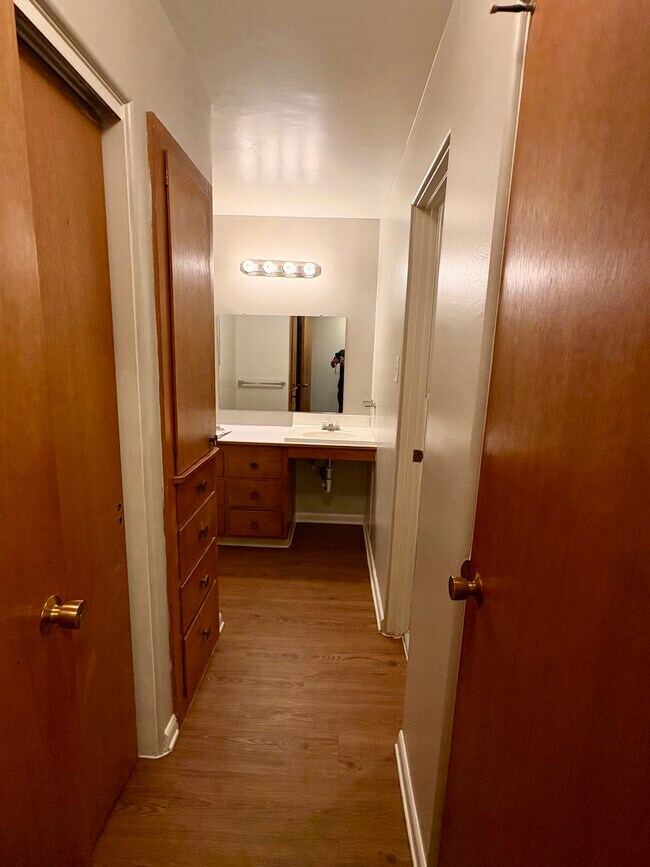 Karen Jean Apartments