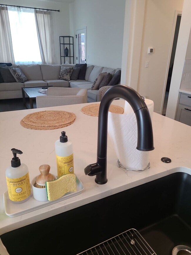 Photo - CLM-Brookhaven Condominiums Unidad Brookhaven Condominiums