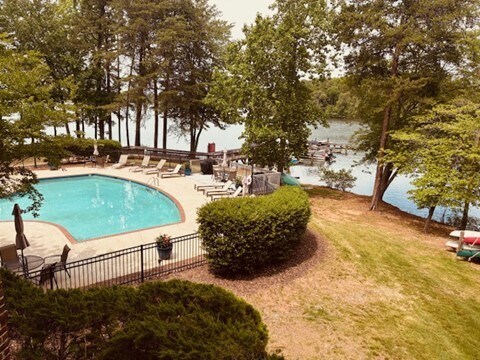 View - 921 Northeast Dr (Davidson, NC)