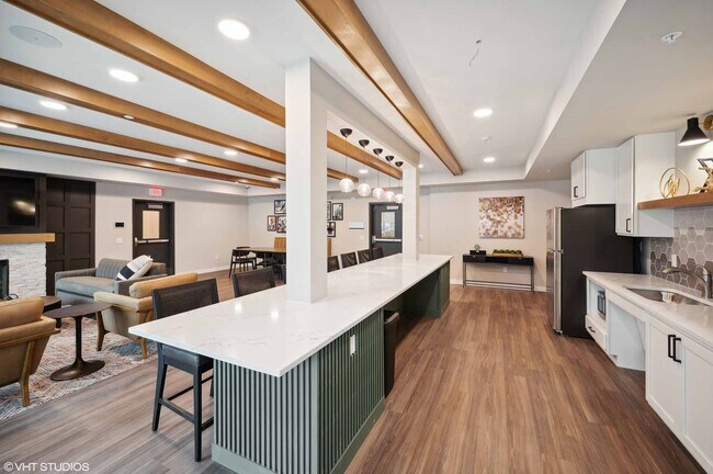 Photo - Litmore Apartments