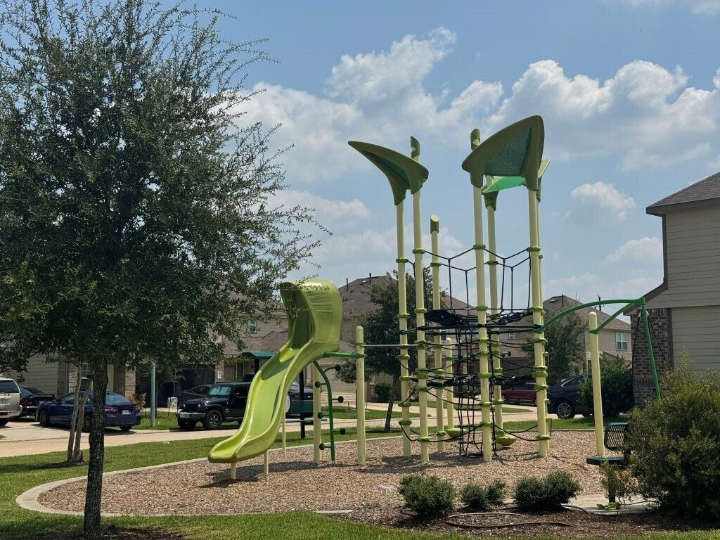 Photo - 5314 Tuglow Ravine Trl