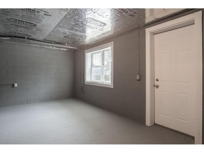 Photo - 1132 Farrington St