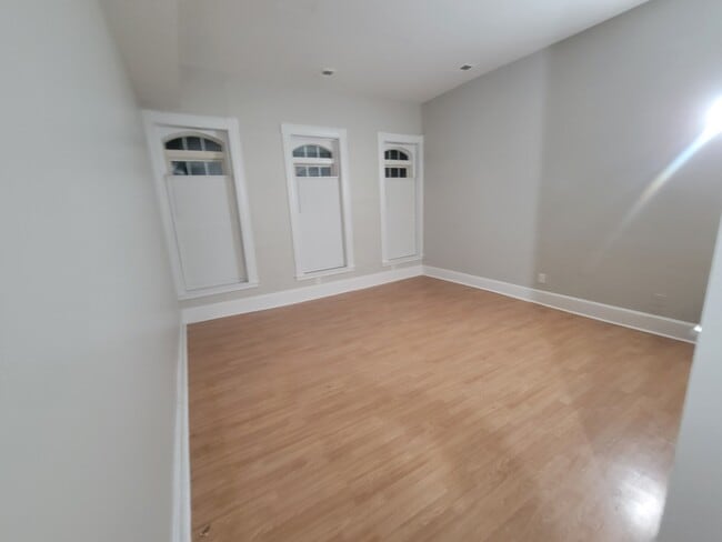 Photo - 1217 Hollins St Unit 2