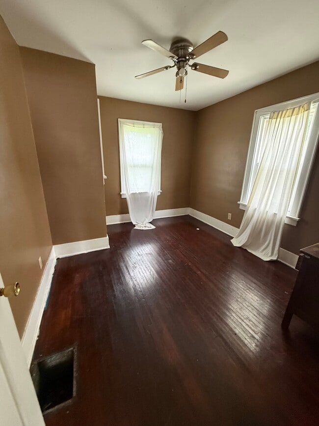 Photo - 1252 E Whitmer St