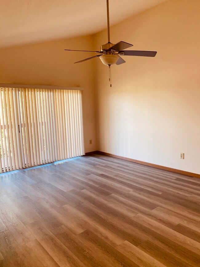 Photo - Ridge Creek Apartments