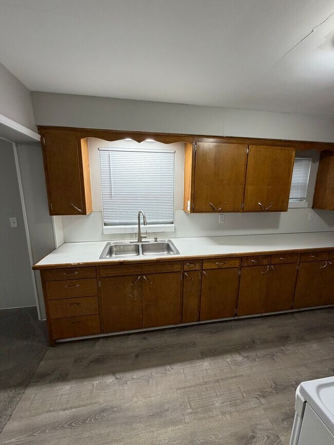 Photo - 1913 Stirling Ave Unidad 1