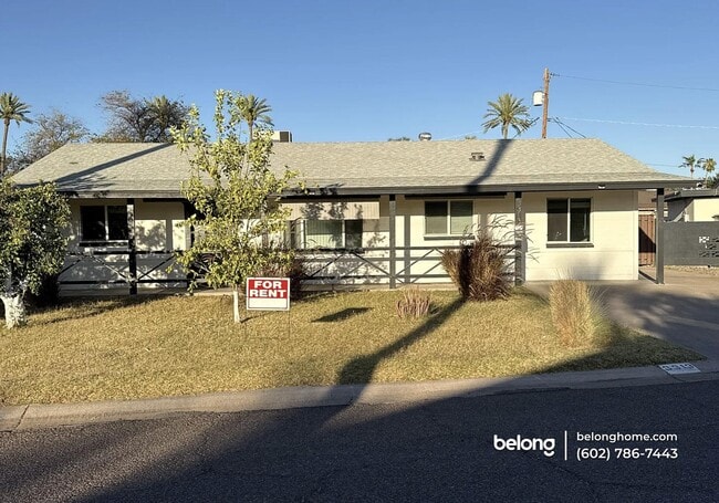 Photo - 3313 N 43rd Pl