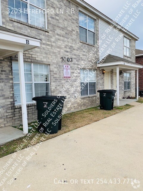 Building Photo - 3203 Hereford Ln Unit B Rental