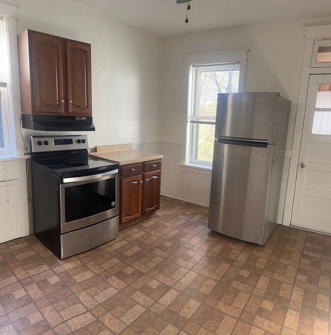 Photo - 5847 Goener Ave Unit 2F (A- U/S)