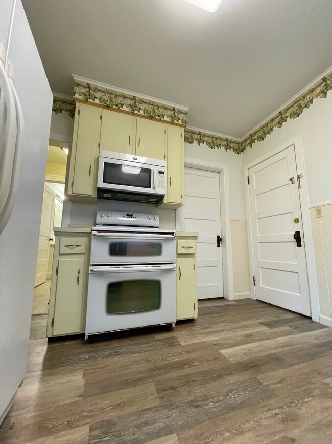 Photo - 8 Woodland St Unit 8