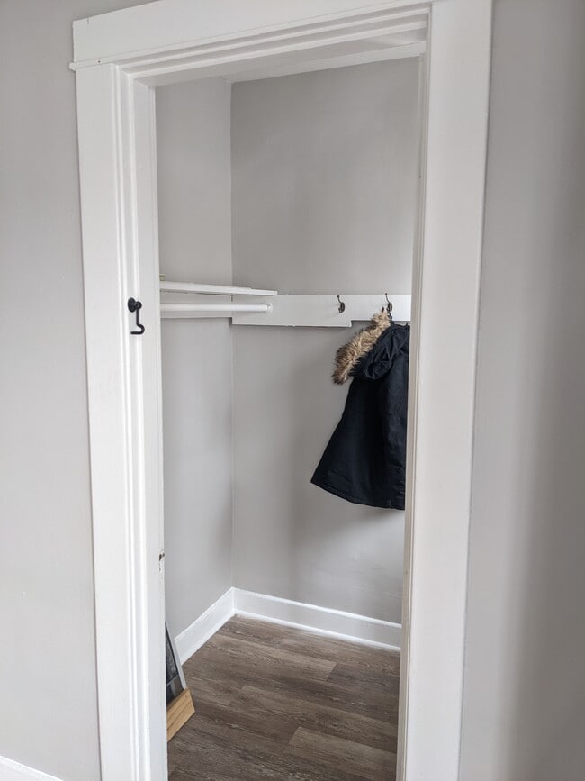 Generously sized closet space - 506 Woodruff Place Middle Dr