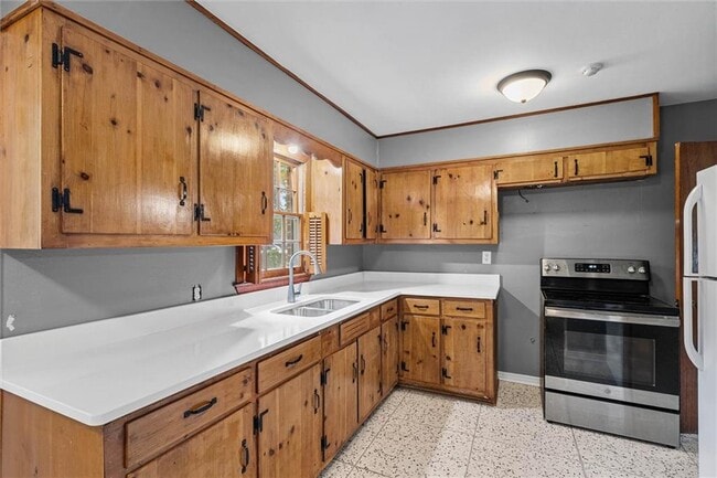 Photo - 161 Poydras Ave