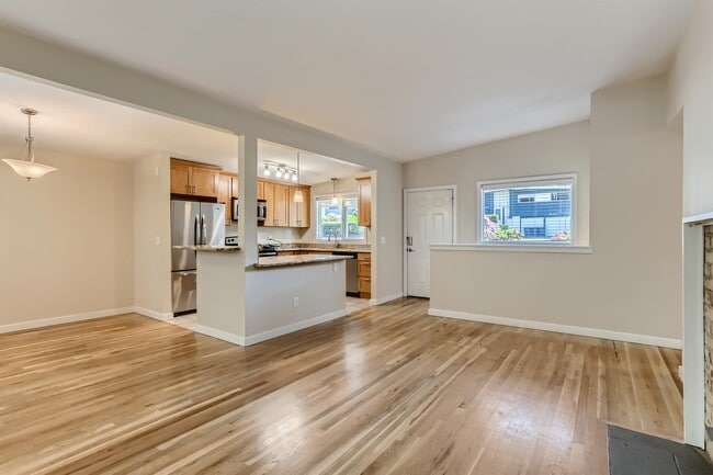 Photo - 33 158th Pl SE