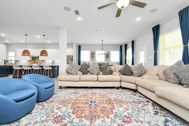 Photo - 10002 Serenity Grv Dr