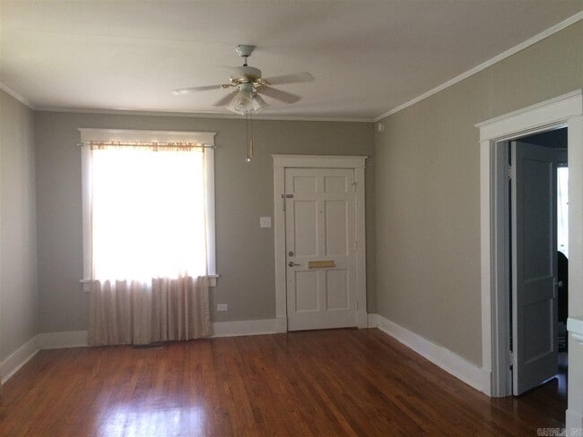 Photo - 318 N Spruce St