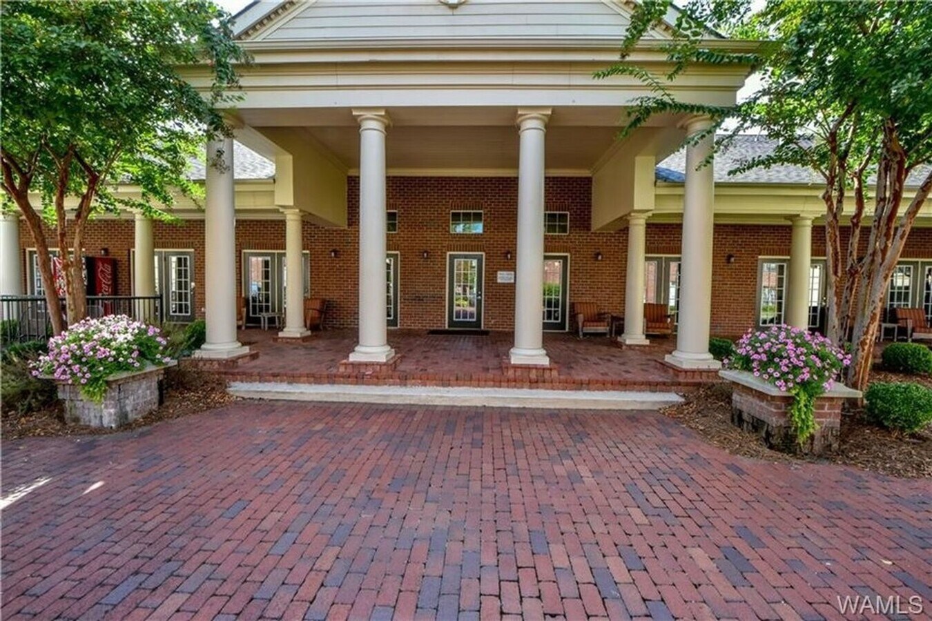 Midtown Village 2 Bed/2 Bath Condo! Available July 2026! - Midtown Village 2 Bed/2 Bath Condo! Available July 2026!