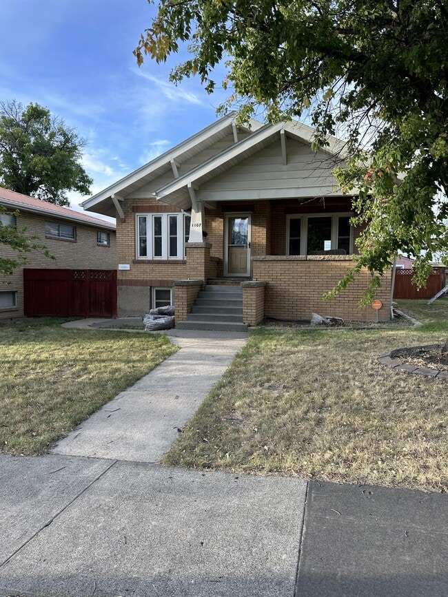 Photo - 1107 1st Ave S House