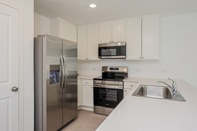 Photo - 621 Craven St