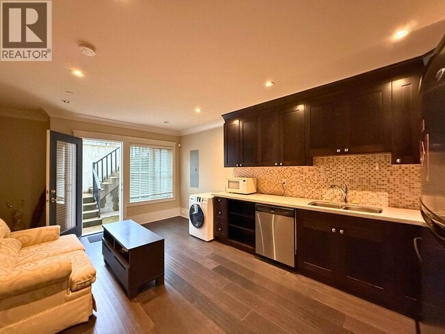 Photo - 3558 W 11th Ave
