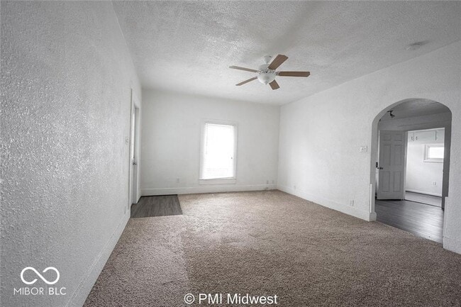 Photo - 1433 W 5th St