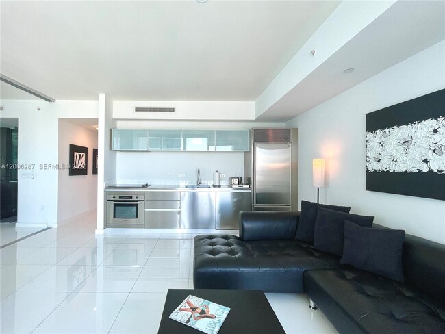 Photo - 1040 Biscayne Blvd Unit 3305