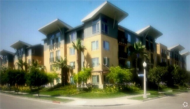 Building Photo - 6400 Playa Vista Dr Unit 313 Rental