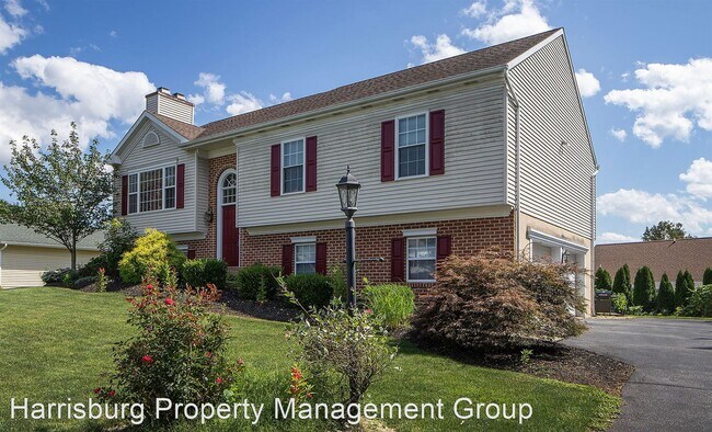 3 br, 2.5 bath House - 310 Wheatstone Dr - 3 br, 2.5 bath House - 310 Wheatstone Dr