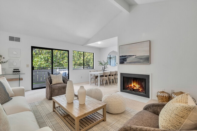 Photo - 39751 Bissy Cmn