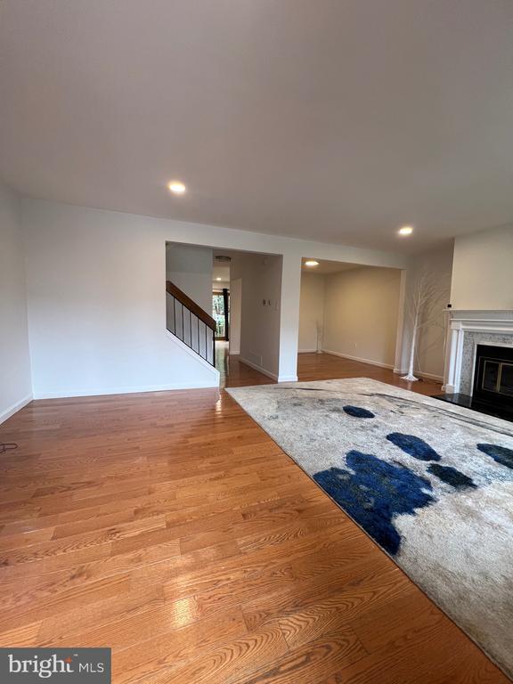 Photo - 5 Balamor Ln