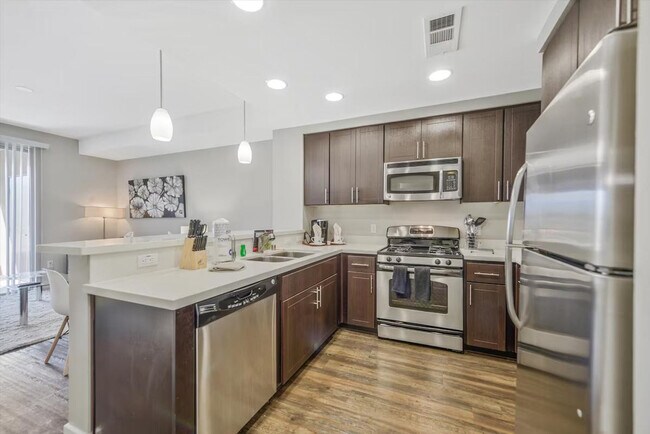 2230 Qualcomm Way Unit SI ID1343871P