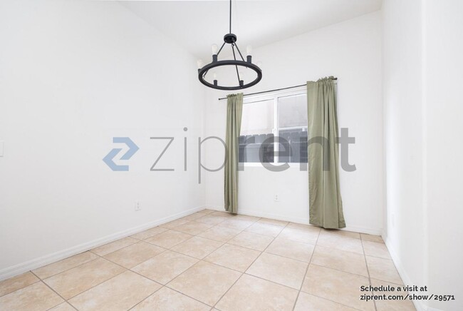 Photo - Unit