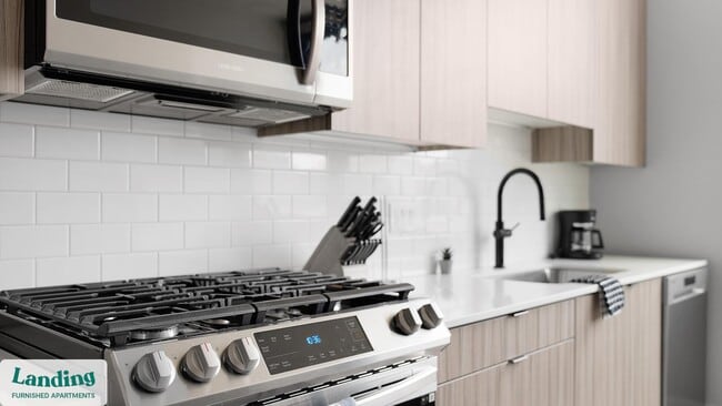 Photo - 4611 N Broadway Apartamento Unidad 216.1405814