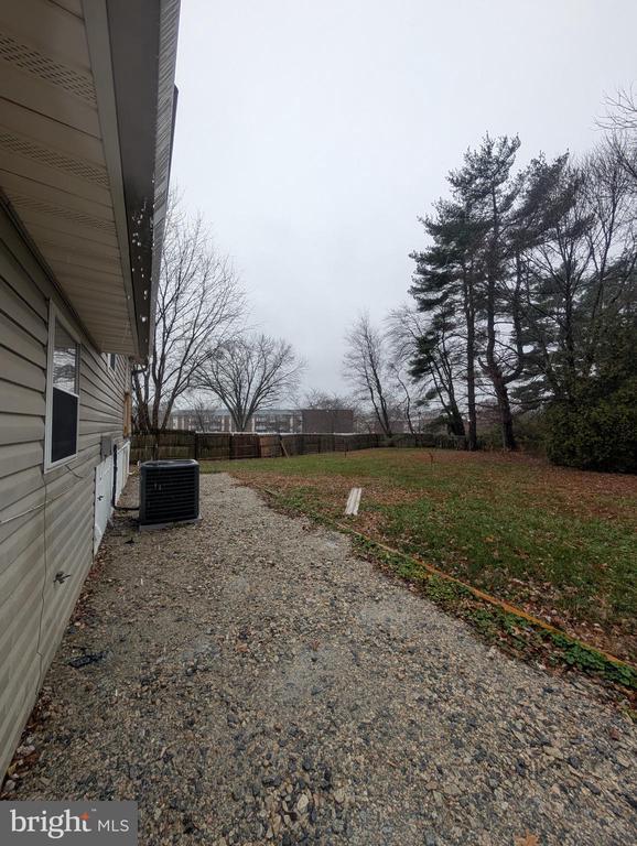 Photo - 2 Hawkesbury Ct