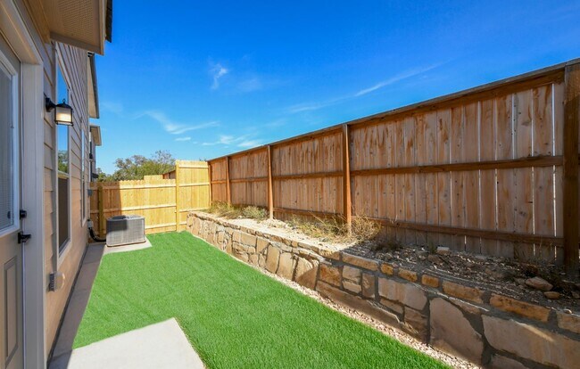 Photo - 10643 Military Dr W Unidad 52