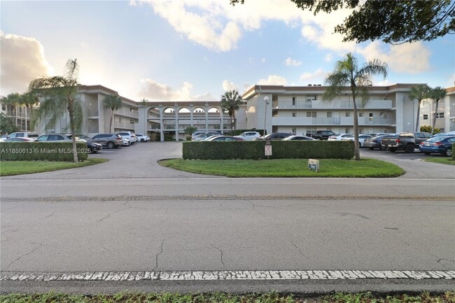 Photo - 5601 NW 2nd Ave Unit ONE