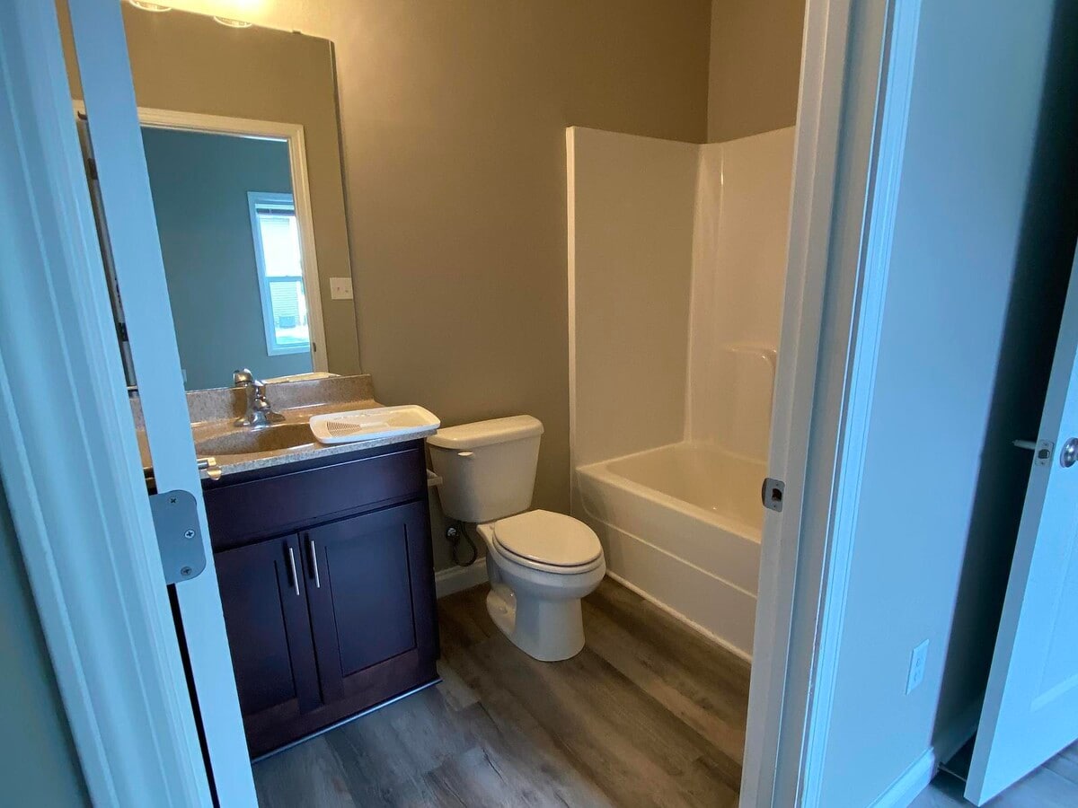 Photo - 1125 Old Barren River Rd