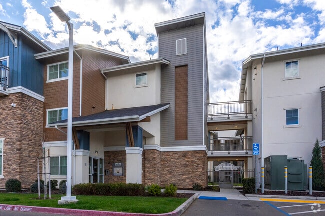 Building - Butterfly Gardens