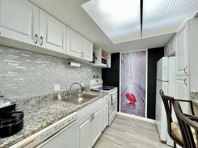 Photo - 6342 Newtown Cir Unit 42A1
