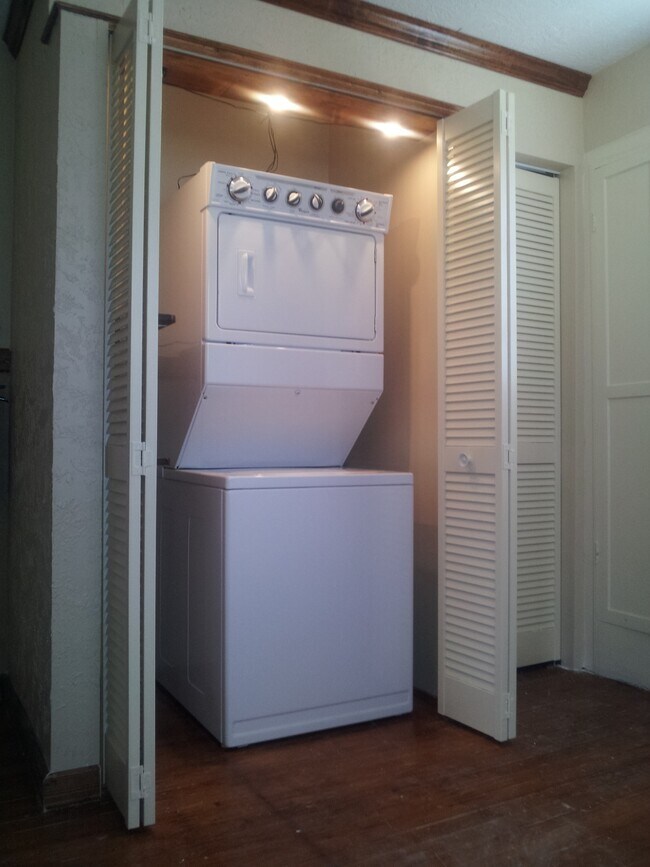 Photo - 2454 South Street Unidad 2454 South St