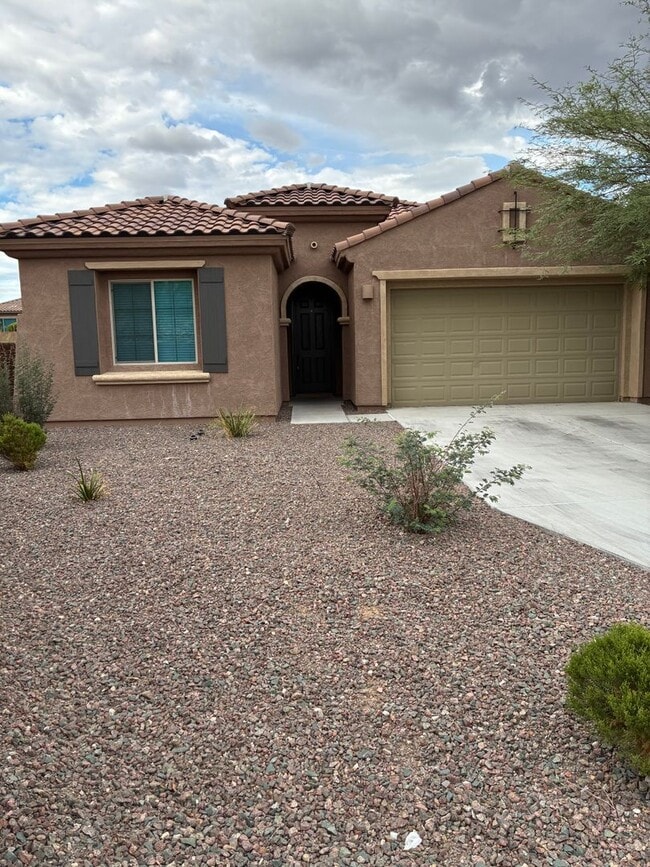 Building Photo - Luxury Living in Oro Valley $2800. Rental